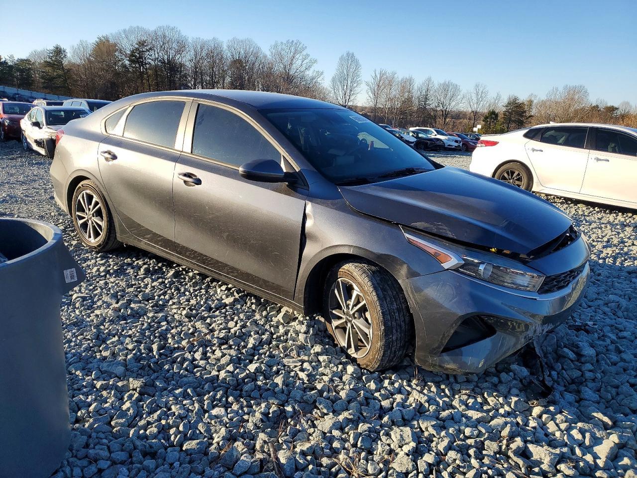 2023 Kia Forte Lx - Фото 4