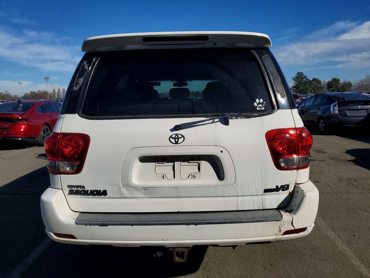 2005 Toyota Sequoia Limited - Image 6