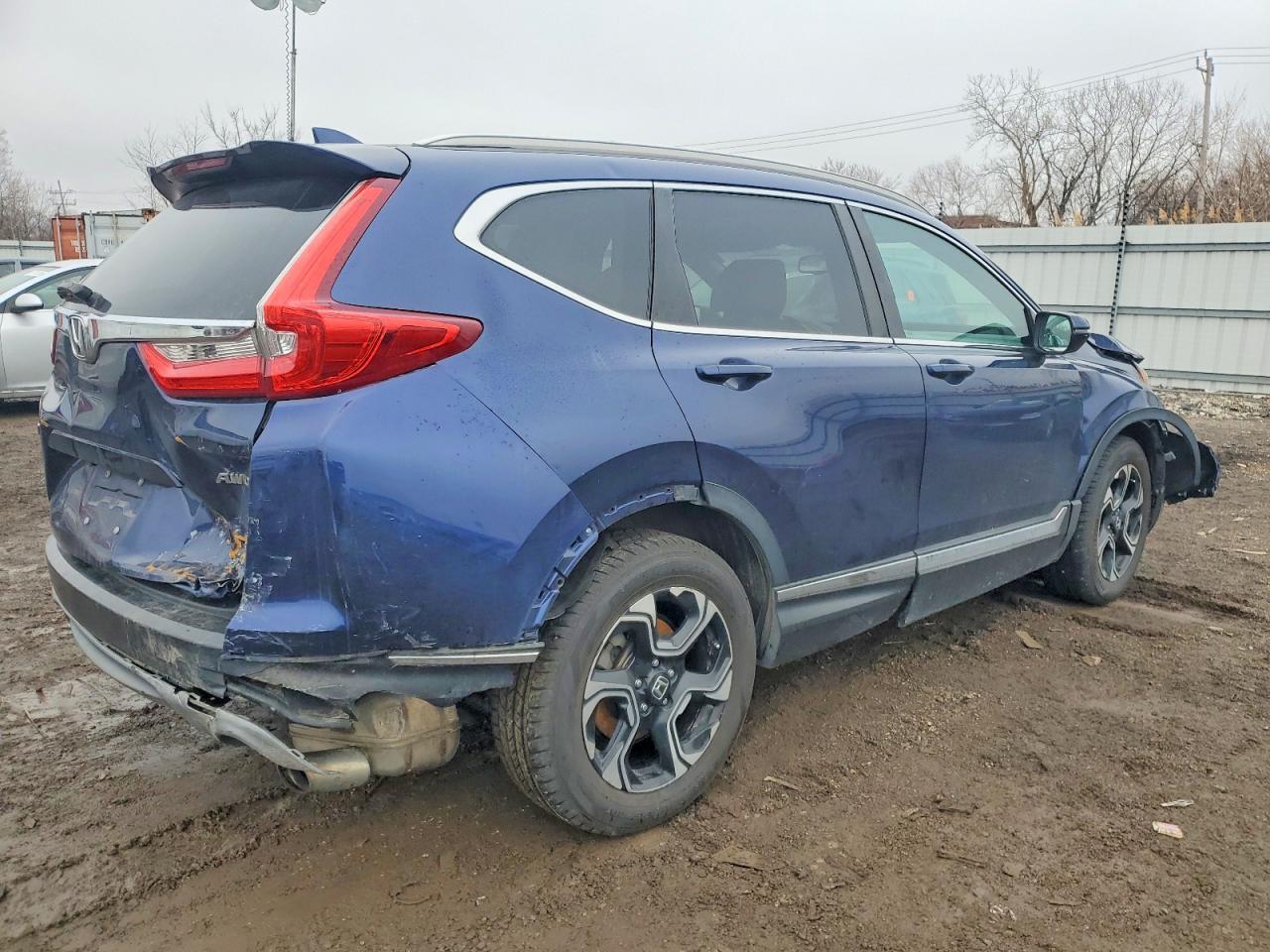 2019 Honda Cr-V Touring - Image 3