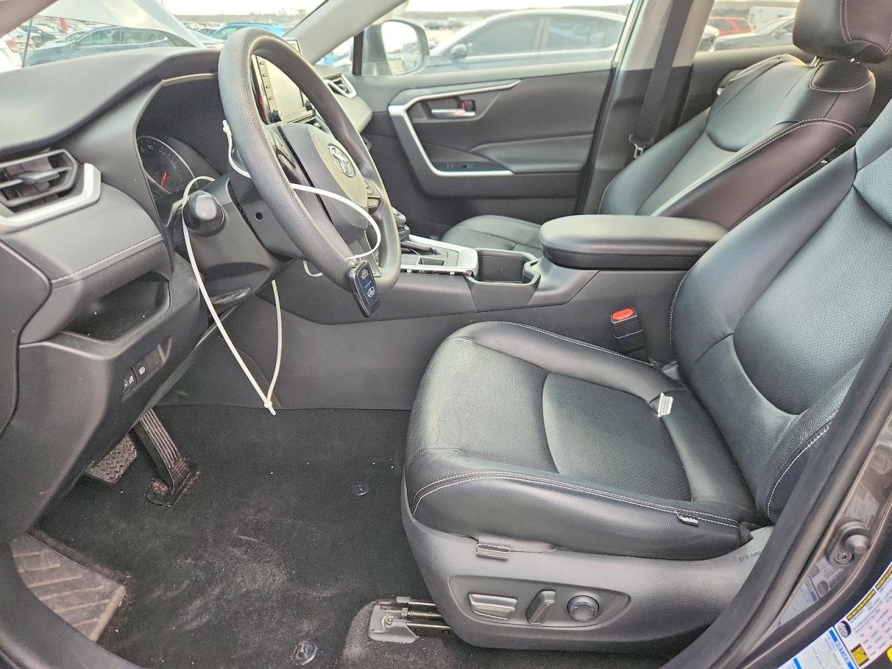 2022 Toyota Rav4 Xle - Image 7