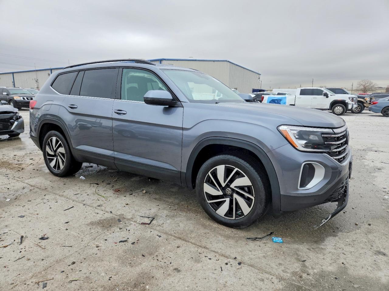 2024 Volkswagen Atlas Se - Image 4
