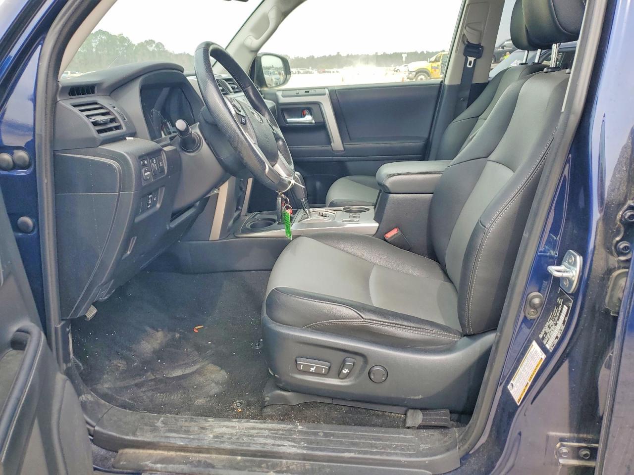 2023 Toyota 4Runner Sr5 - Фото 7