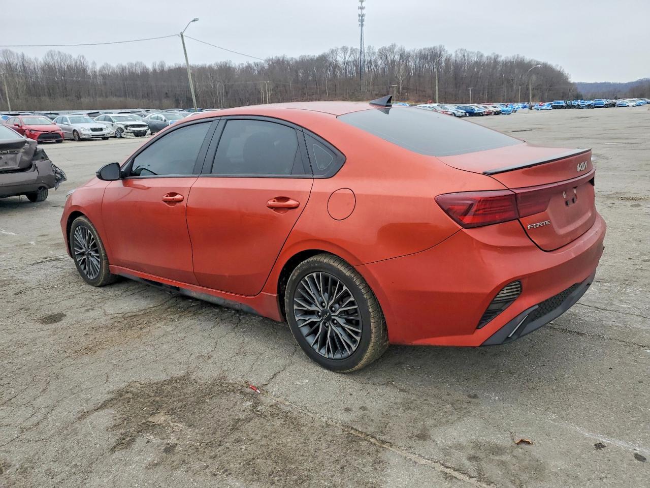 2023 Kia Forte Gt Line - Фото 2