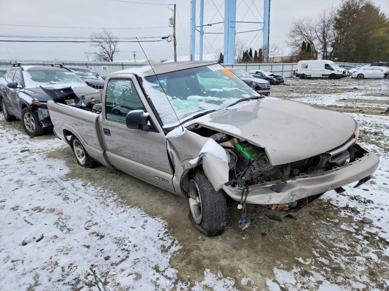 2000 Chevrolet S Truck S10 - Image 4