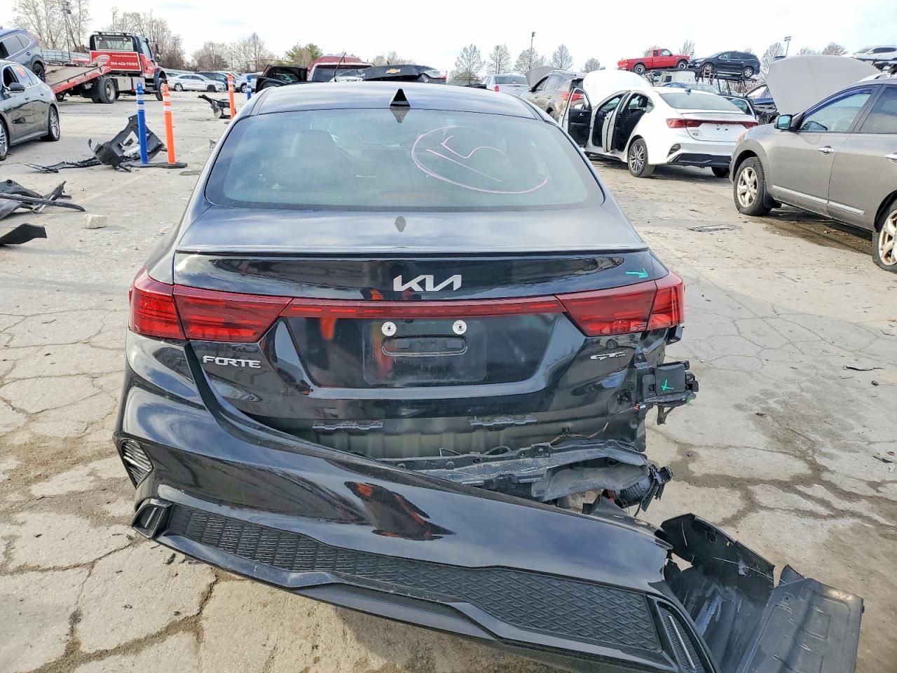 2024 Kia Forte Gt Line - Фото 6