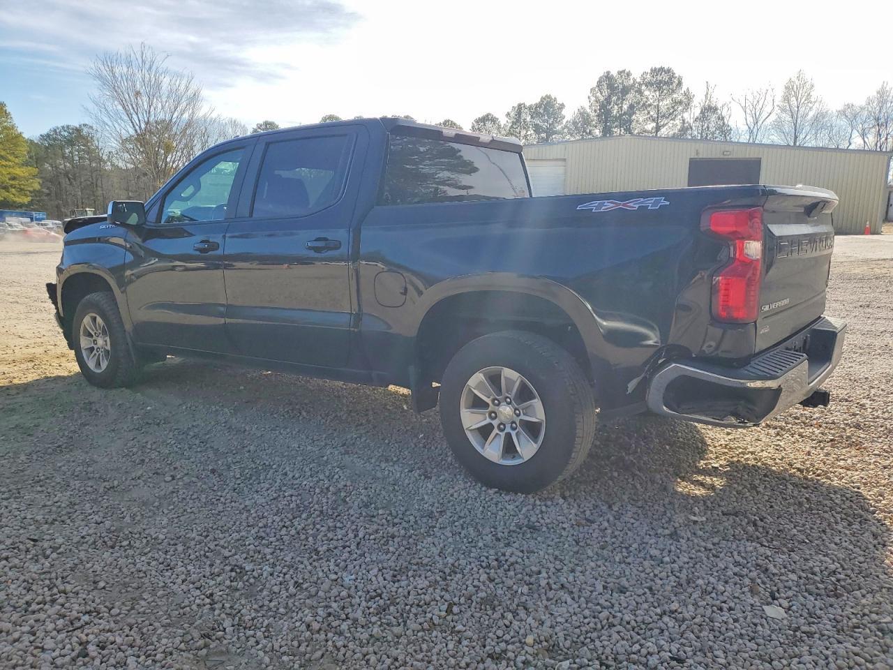2021 Chevrolet Silverado K1500 Lt - Фото 2