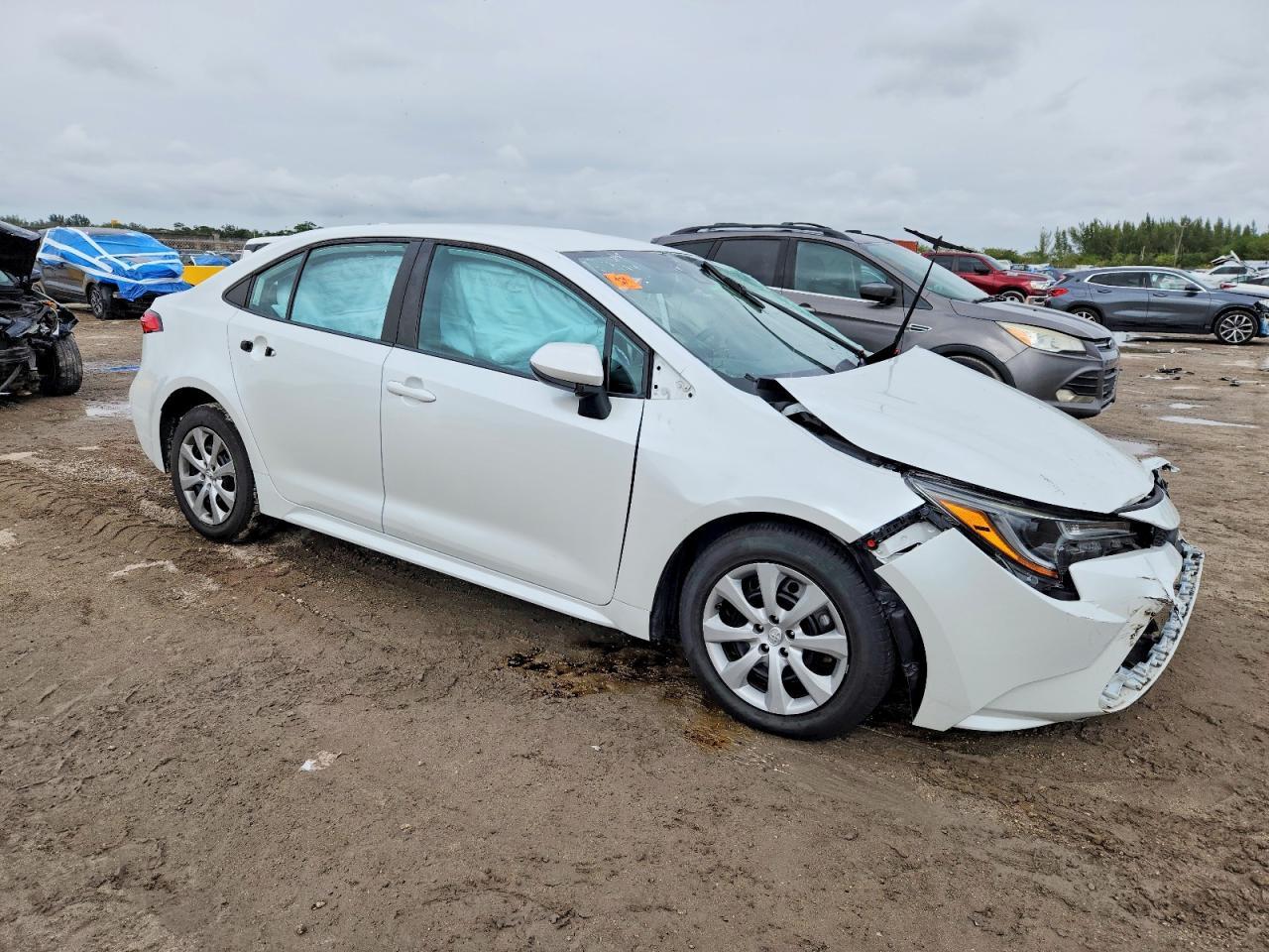 2022 Toyota Corolla Le - Фото 4