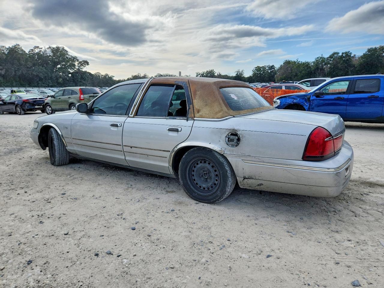 1998 Mercury Grand Marquis Gs - Фото 2