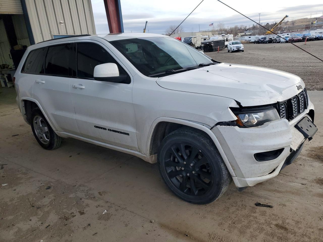 2018 Jeep Grand Cherokee Laredo - Фото 4
