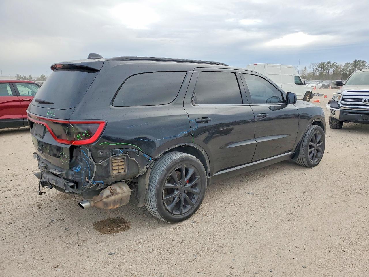 2017 Dodge Durango R/T - Фото 3