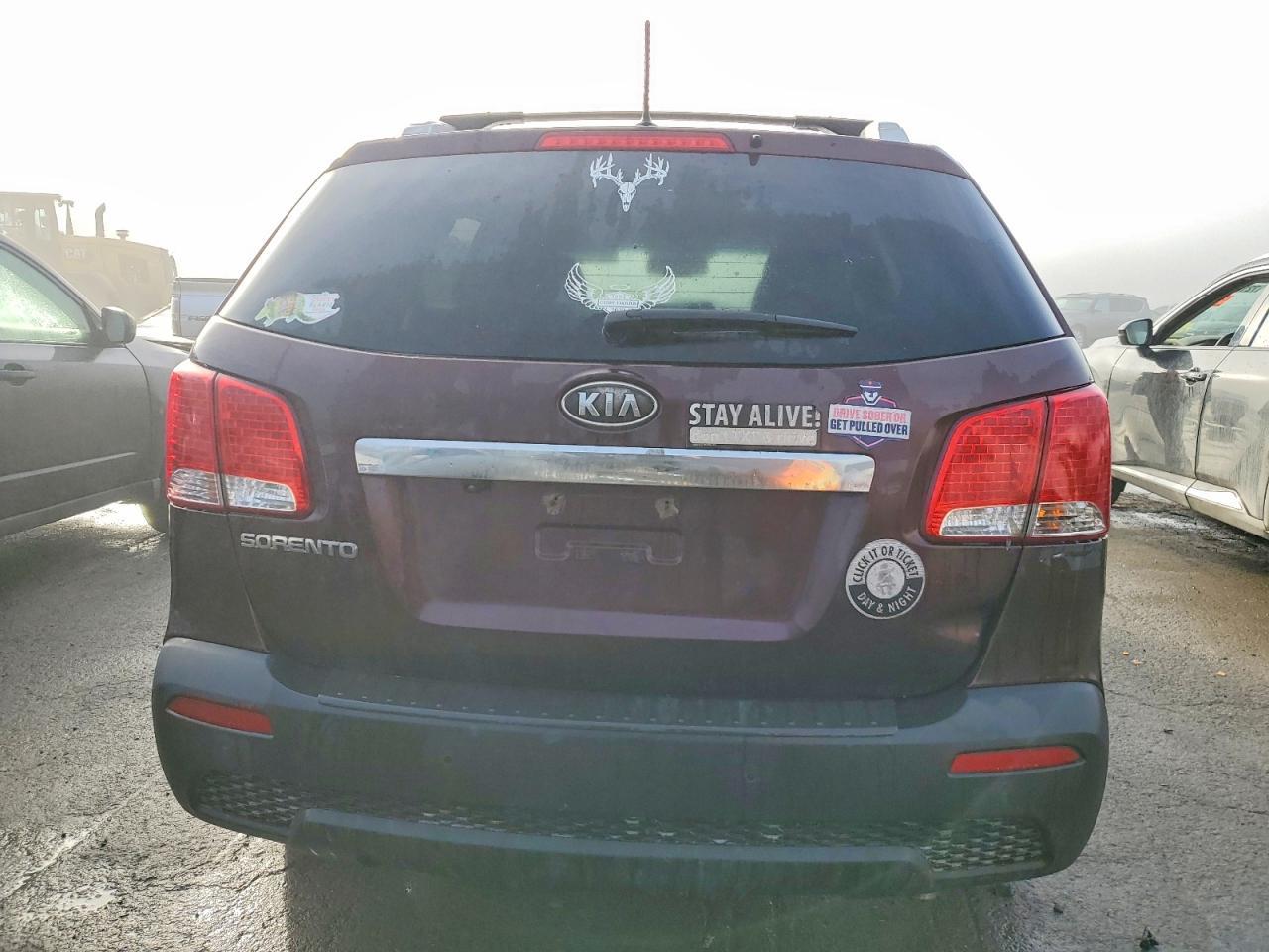 2012 Kia Sorento Base - Фото 6
