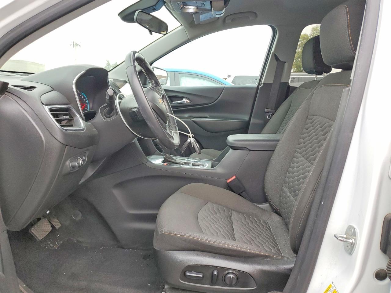 2021 Chevrolet Equinox Lt - Image 7