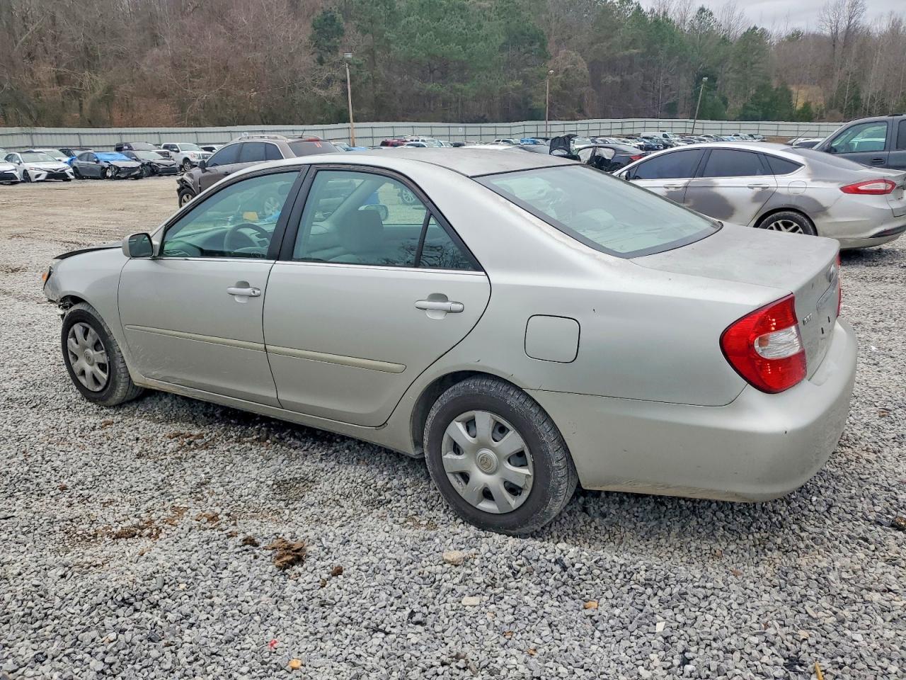 2003 Toyota Camry Le - Image 2