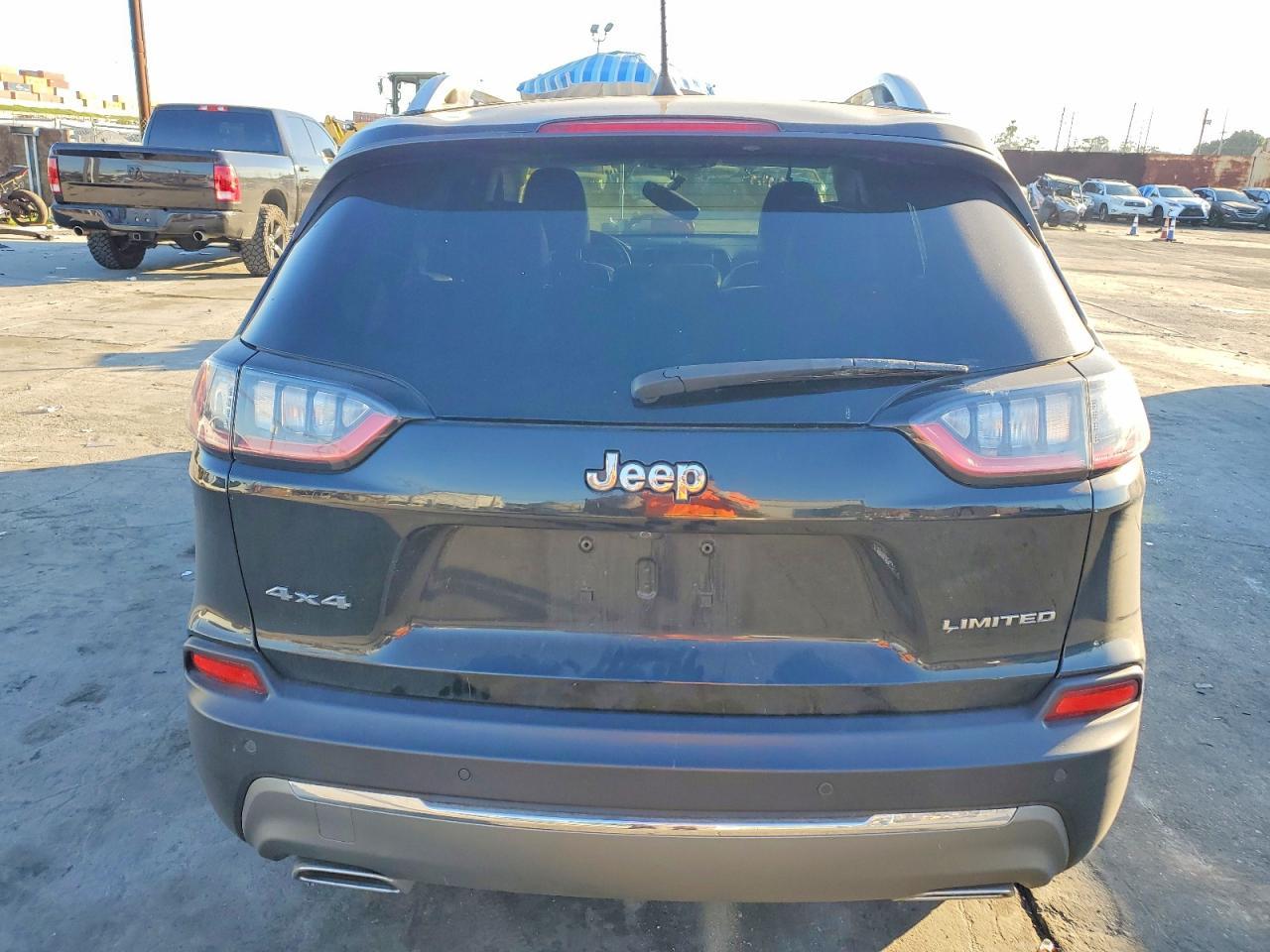 2019 Jeep Cherokee Limited - Image 6