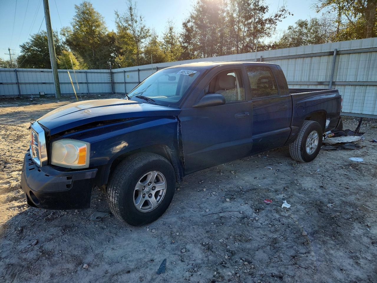 2005 Dodge Dakota Quad Slt
