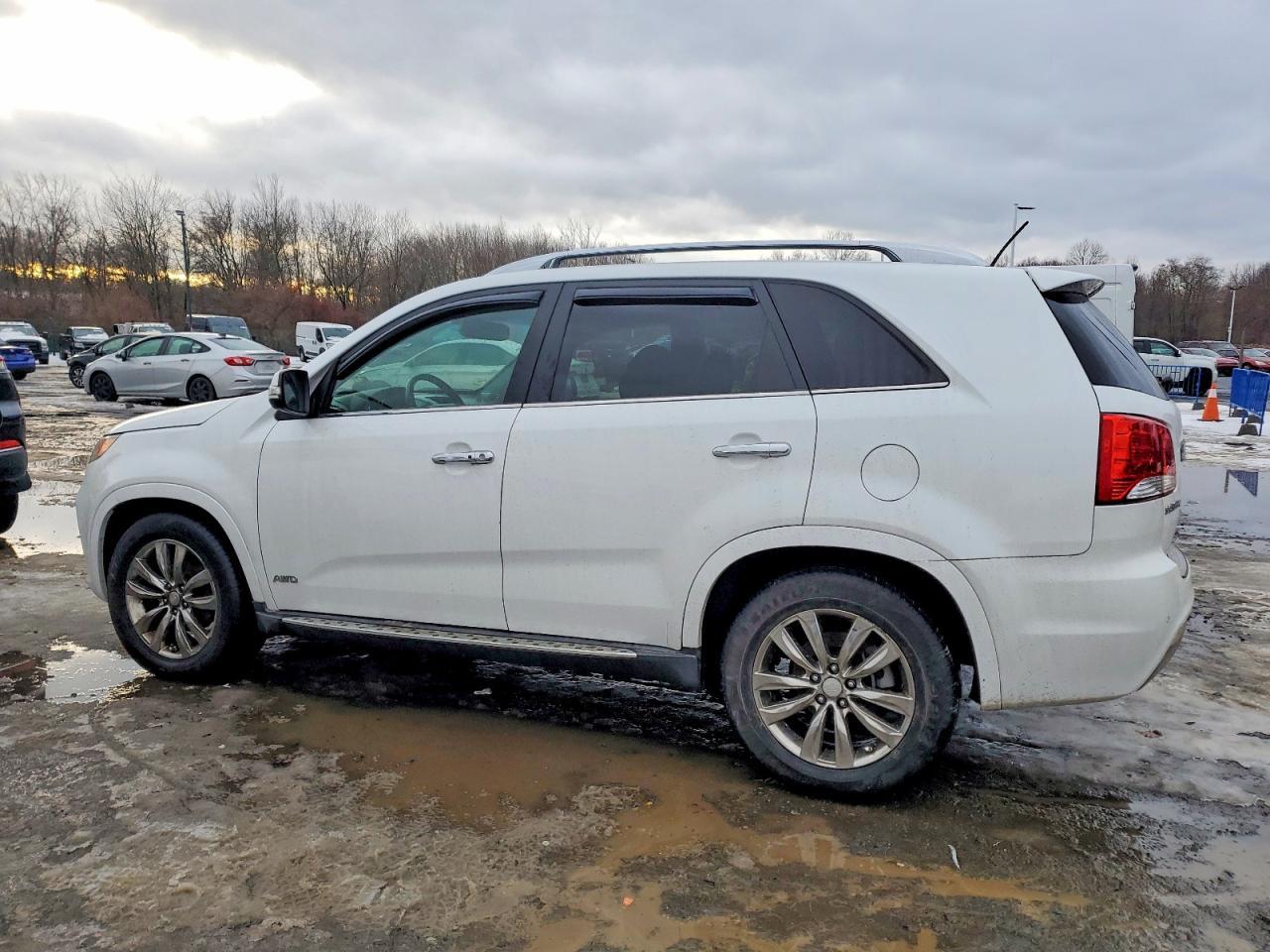 2013 Kia Sorento Sx - Image 2