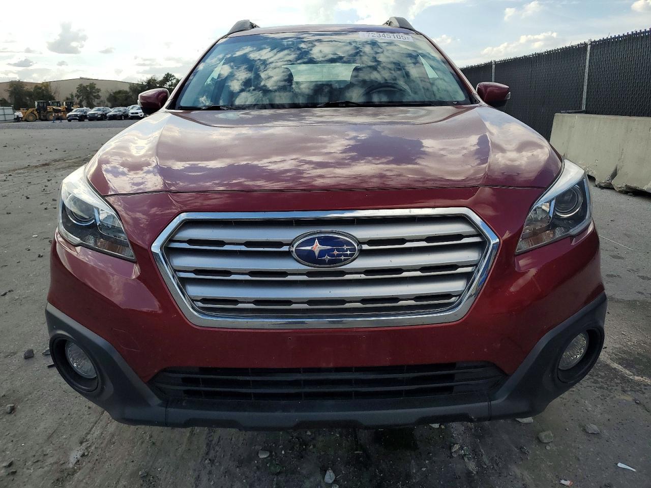 2015 Subaru Outback 2.5I Premium - Image 5