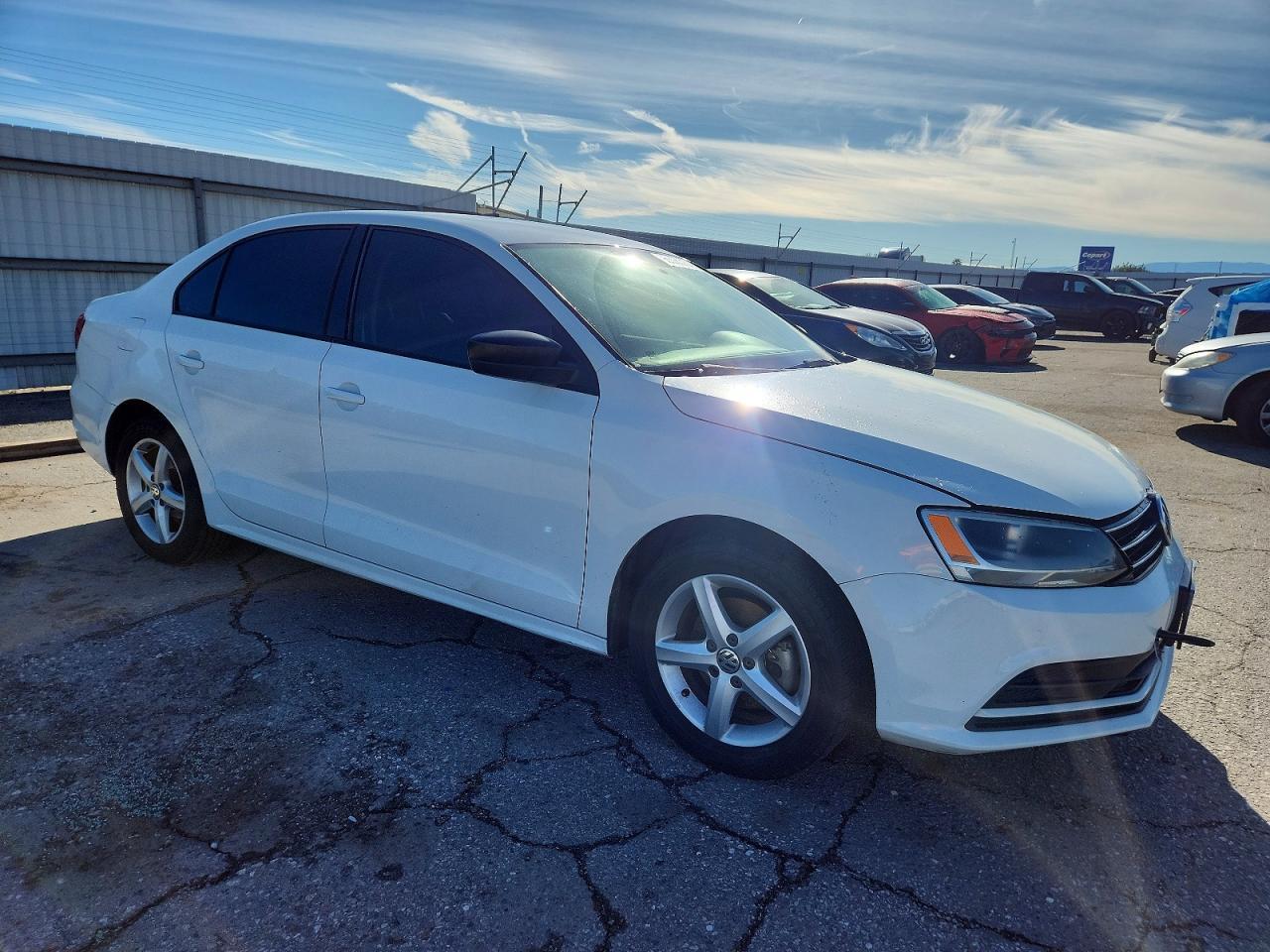 2016 Volkswagen Jetta S - Фото 4
