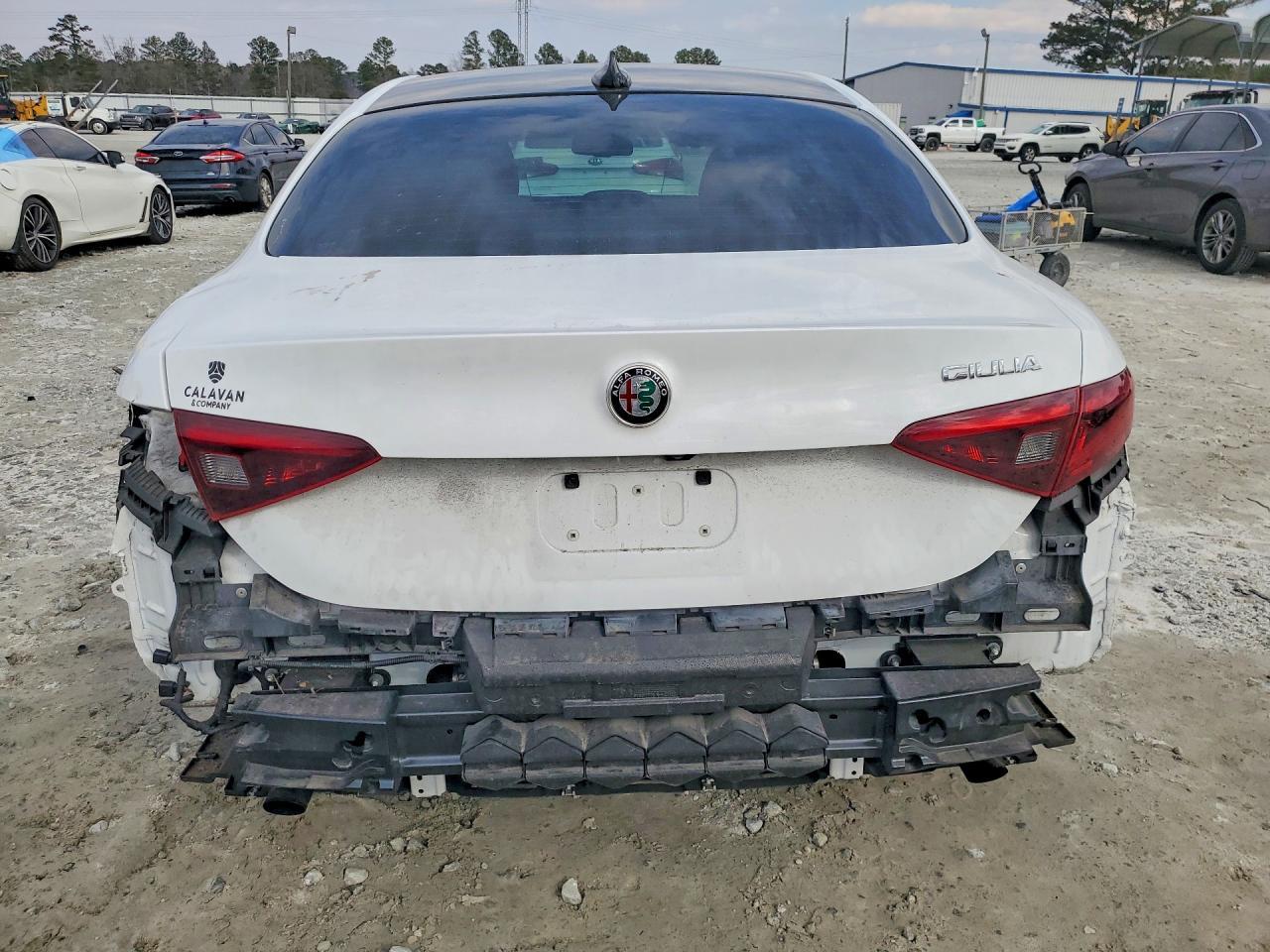 2018 Alfa Romeo Giulia Ti - Фото 6