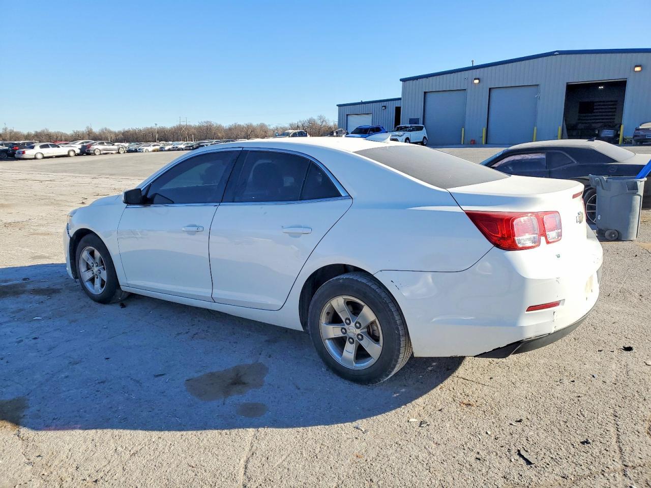 2015 Chevrolet Malibu 1Lt - Фото 2