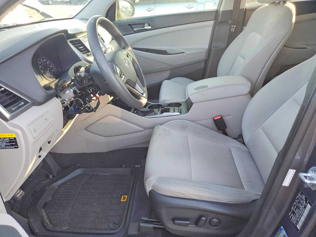 2017 Hyundai Tucson Se - Image 7