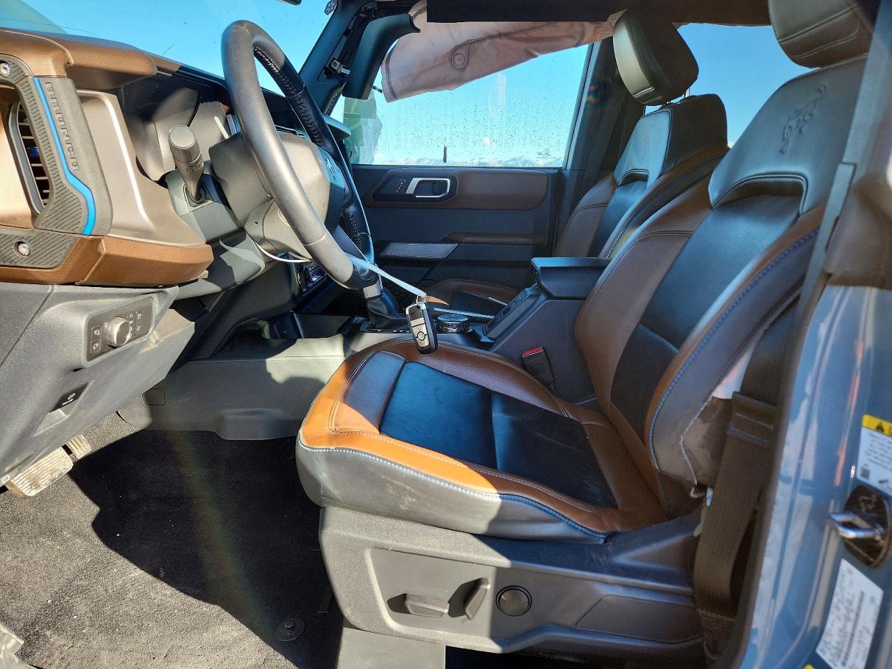 2022 Ford Bronco Base - Image 7