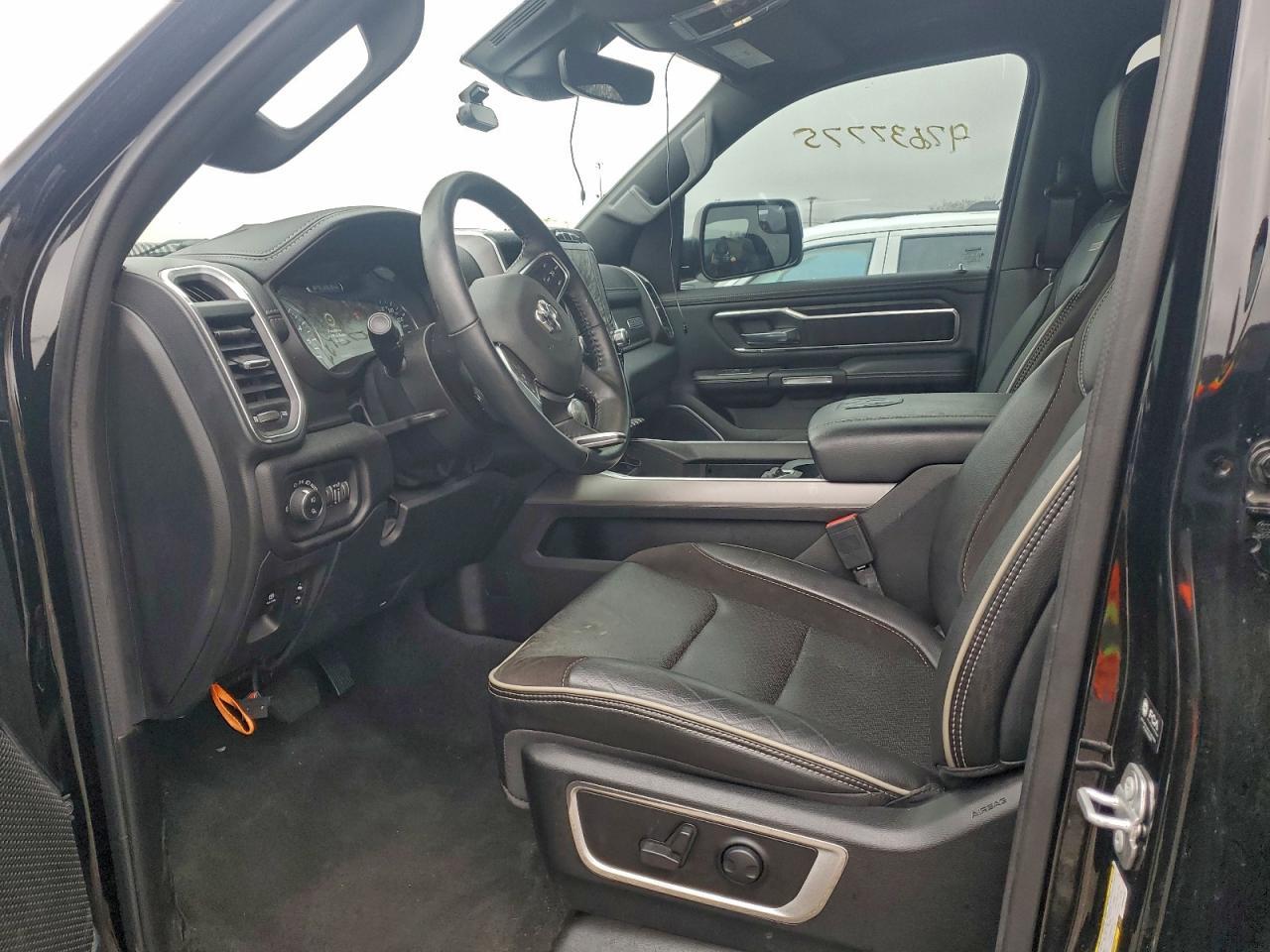 2023 Ram 1500 Laramie - Фото 7