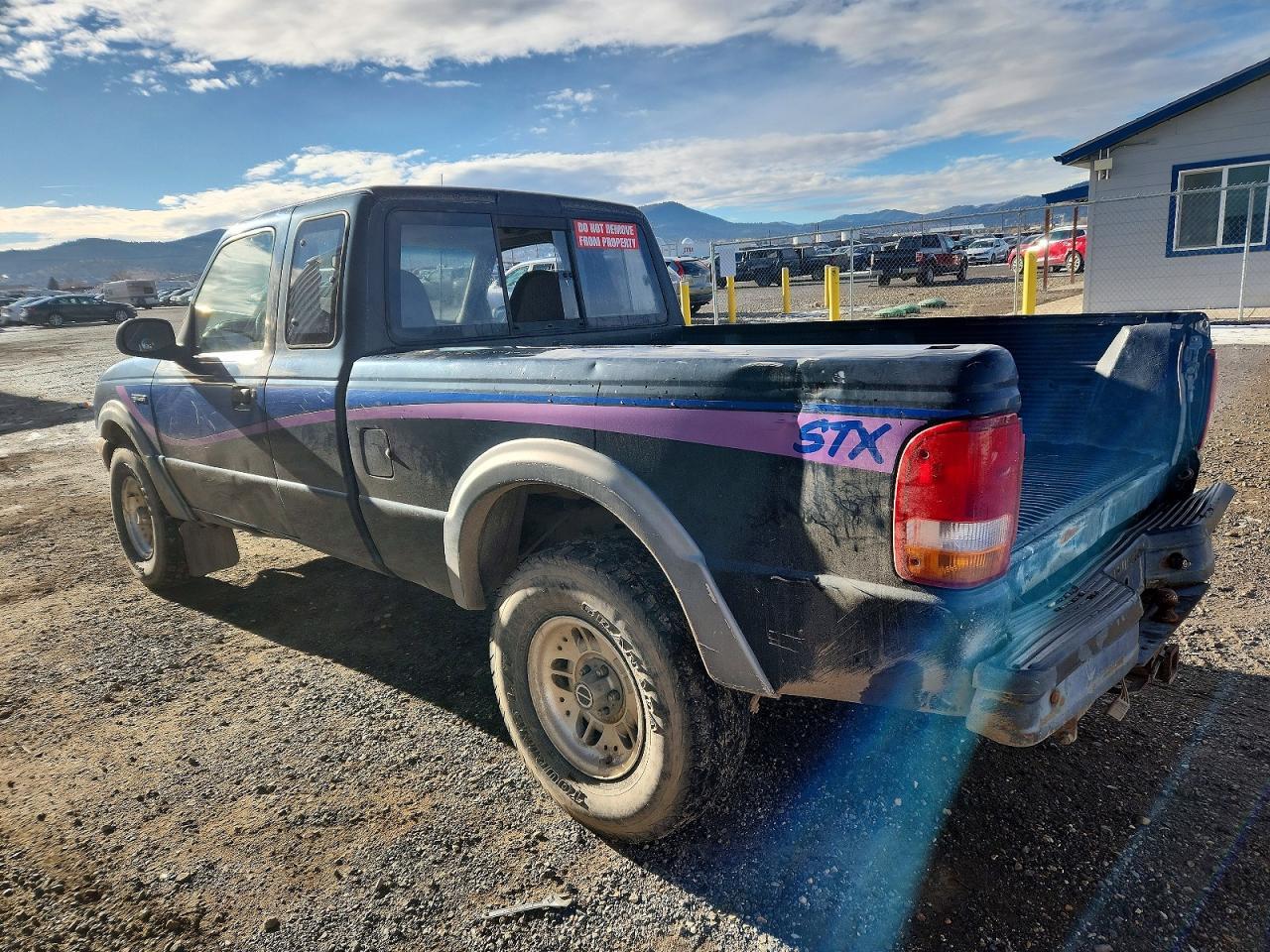 1993 Ford Ranger Super Cab - Image 2