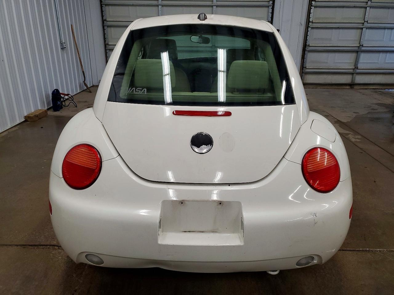 2005 Volkswagen New Beetle Gls - Фото 6