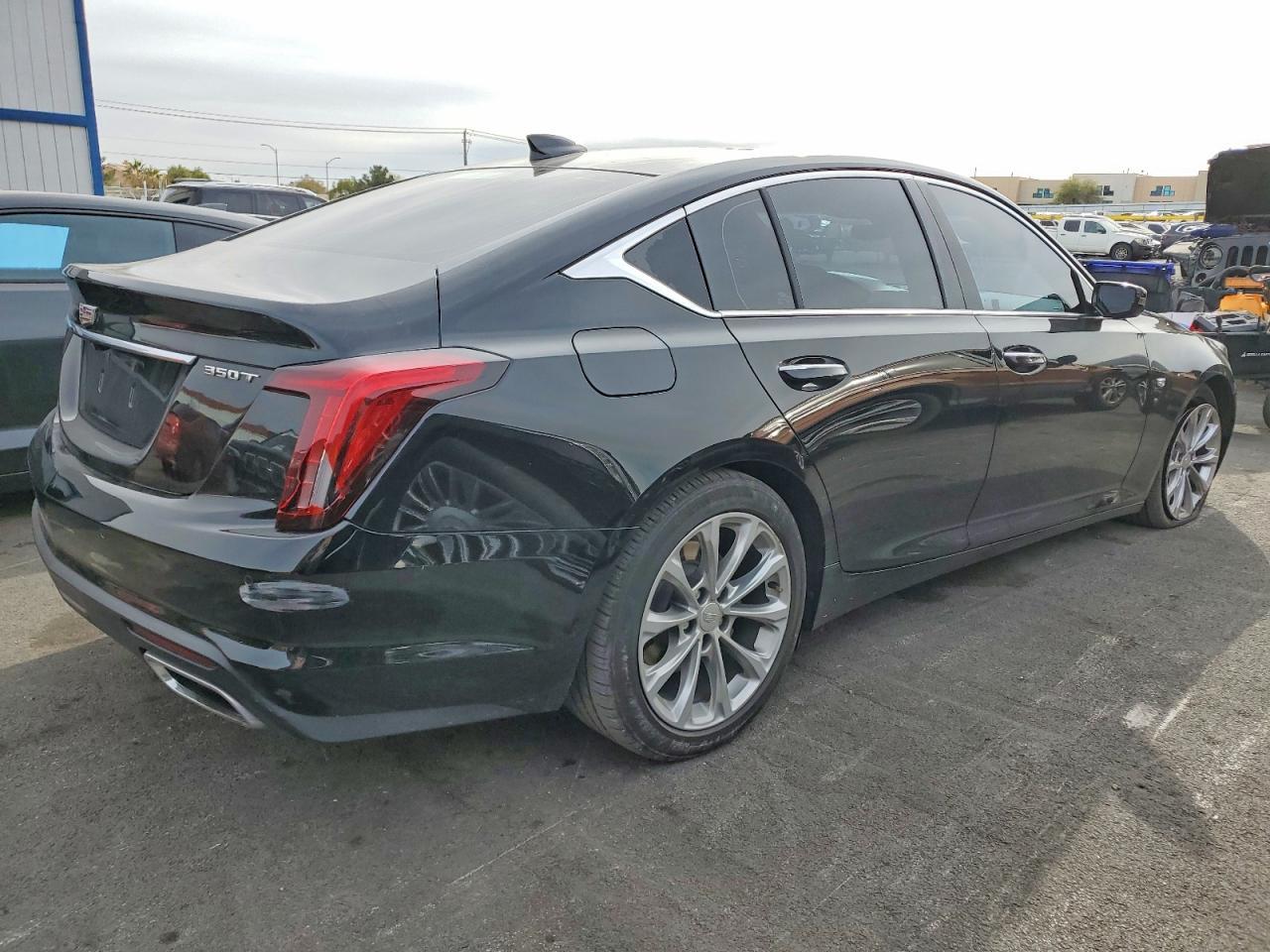 2021 Cadillac Ct5 Premium Luxury - Image 3