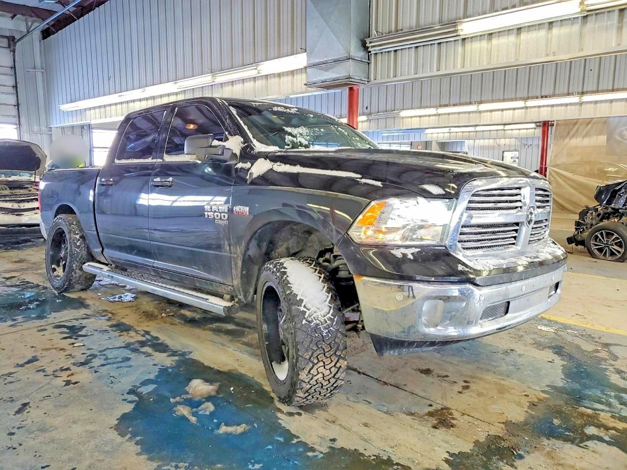 2019 Ram 1500 Classic Slt - Фото 4