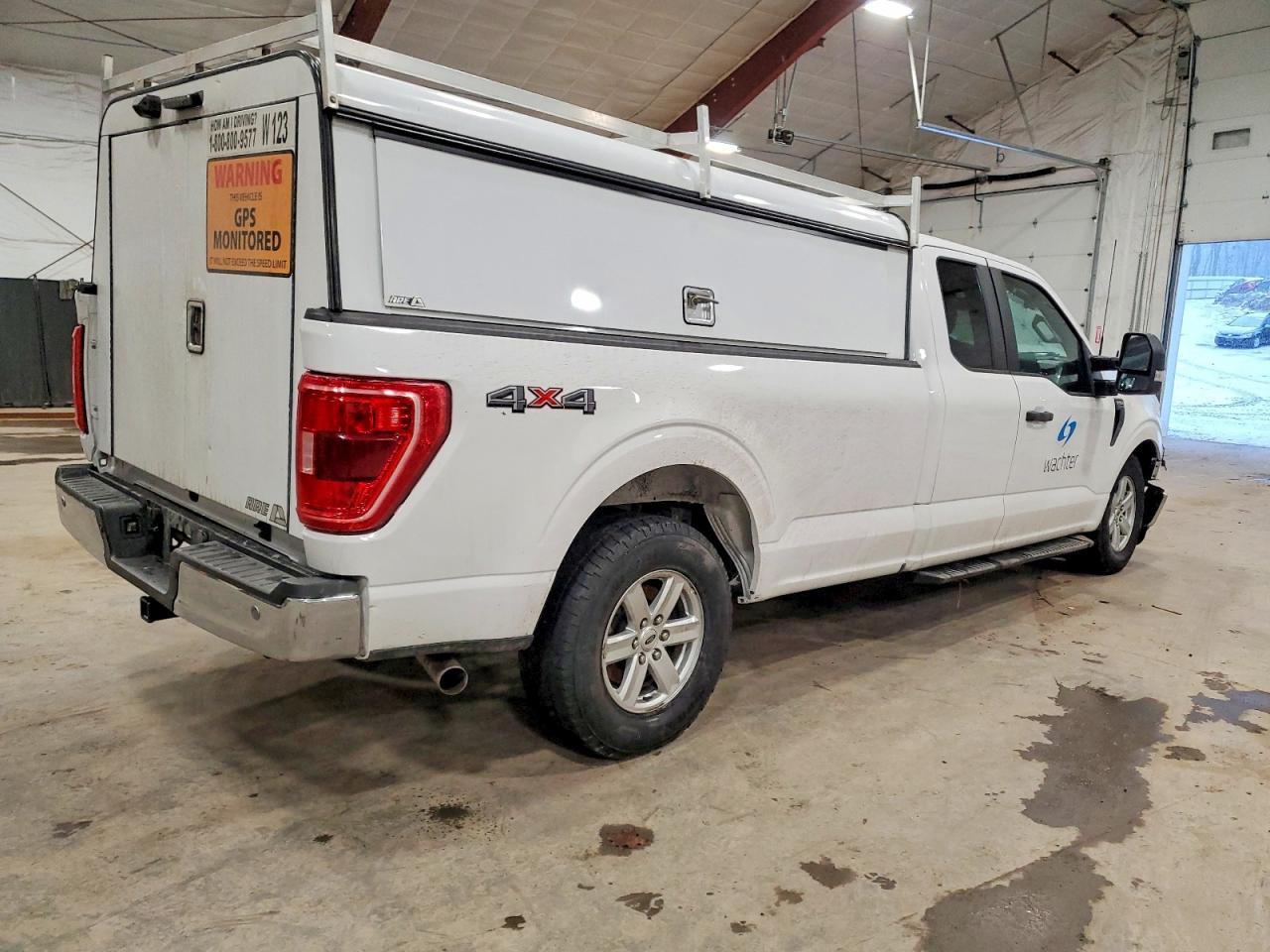 2023 Ford F150 Super Cab - Фото 3