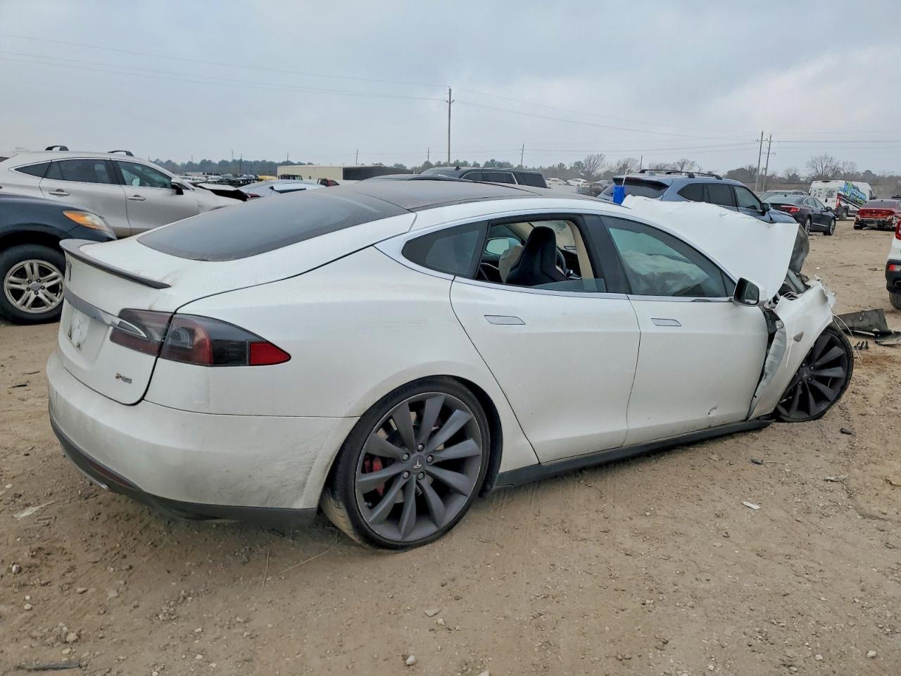 2013 Tesla Model S - Image 3