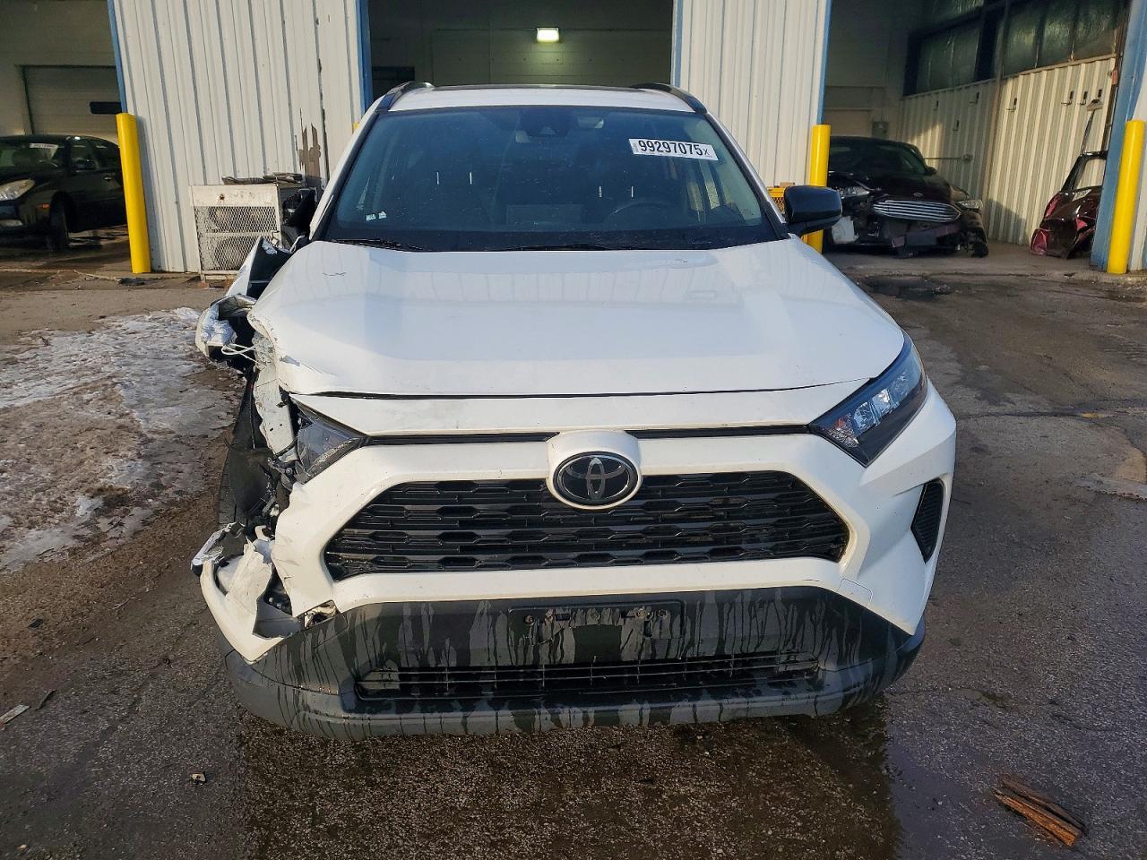 2019 Toyota Rav4 Le - Фото 5