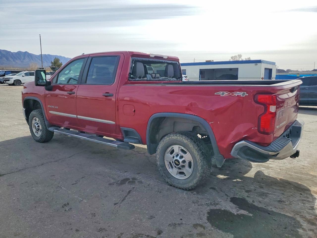 2021 Chevrolet Silverado K2500 Heavy Duty - Фото 2