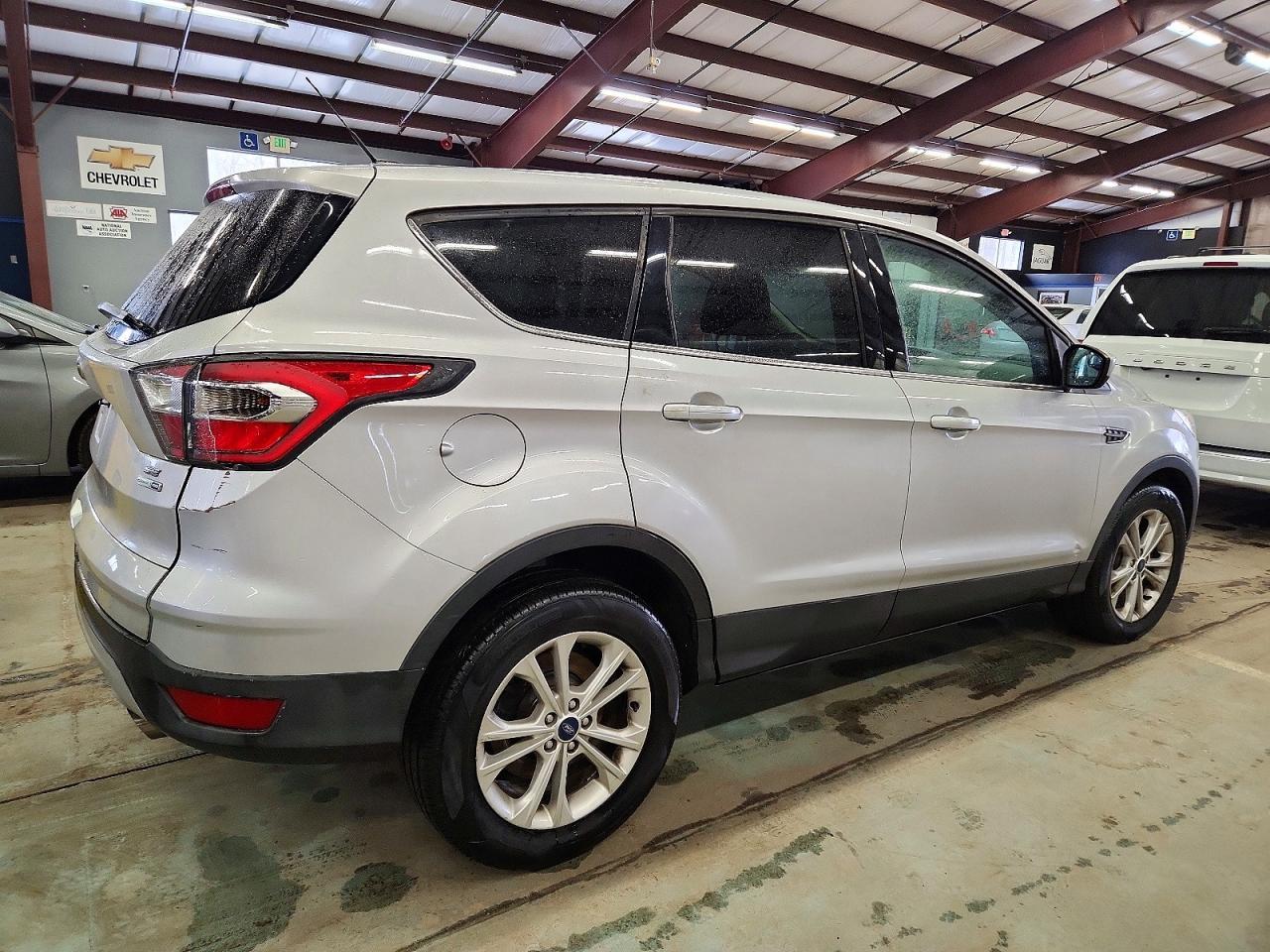 2017 Ford Escape Se - Image 3