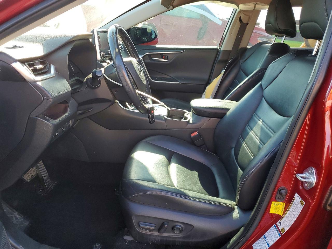 2019 Toyota Rav4 Limited - Image 7