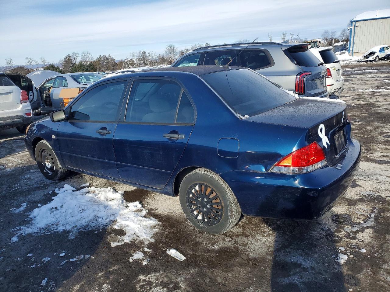 2005 Mitsubishi Lancer - Фото 2