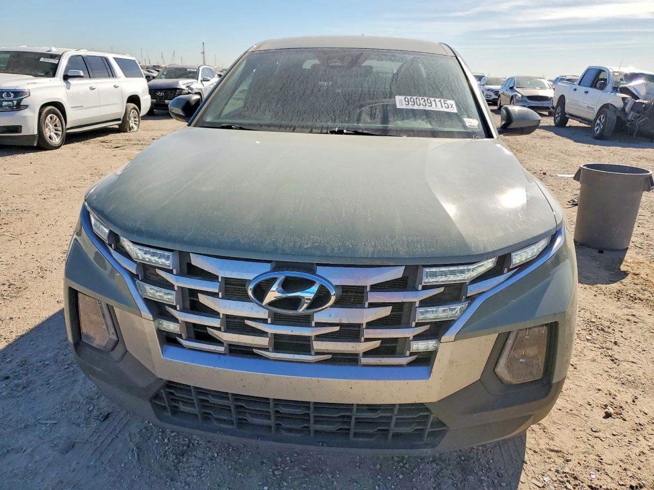 2024 Hyundai Santa Cruz Se - Image 5