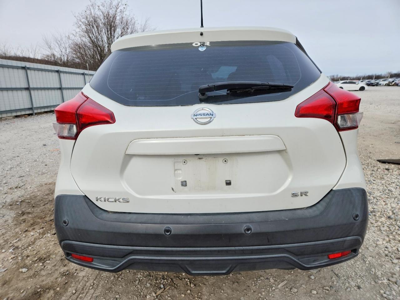2020 Nissan Kicks Sr - Фото 6