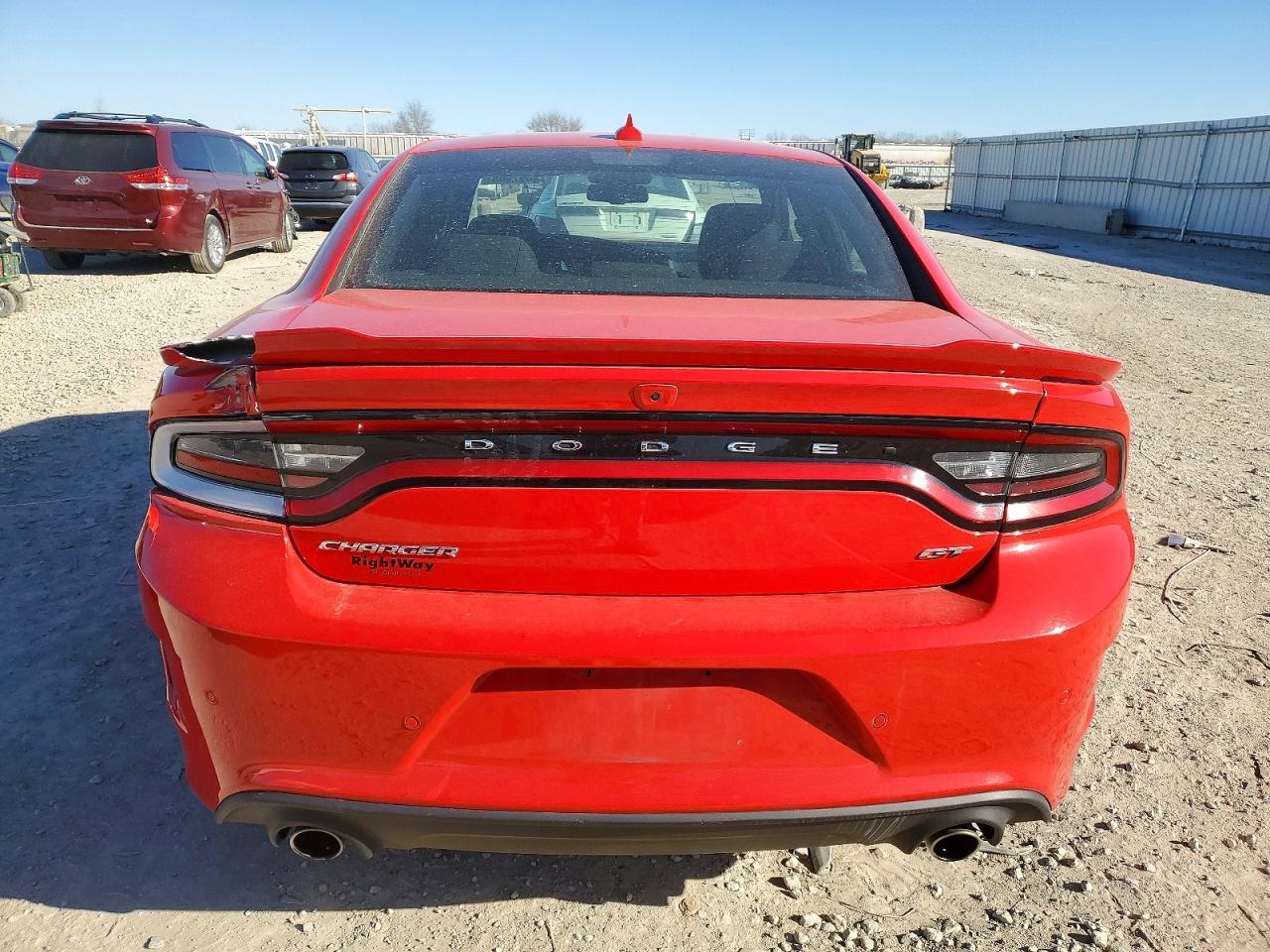 2022 Dodge Charger Gt - Фото 6