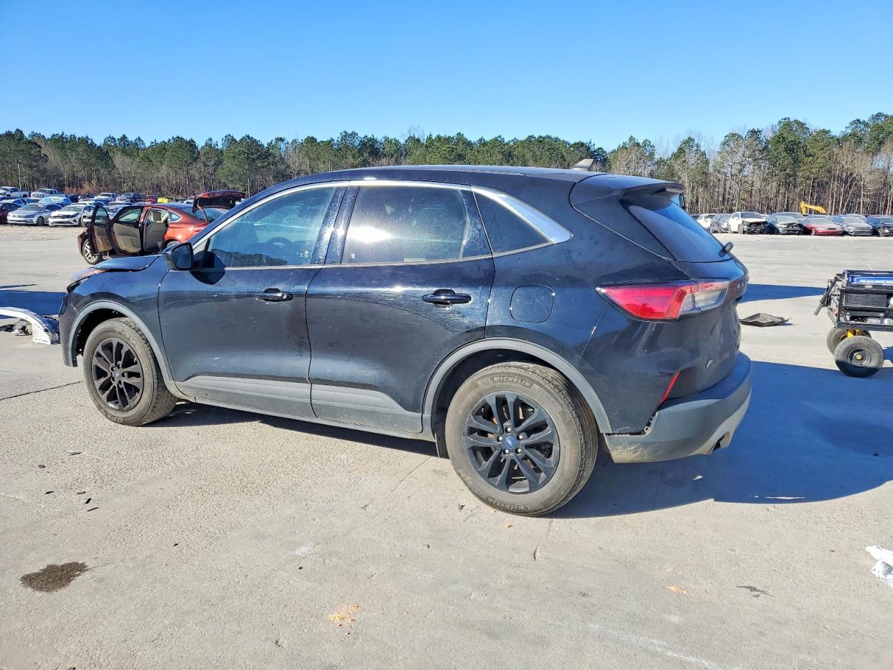2021 Ford Escape Se - Image 2
