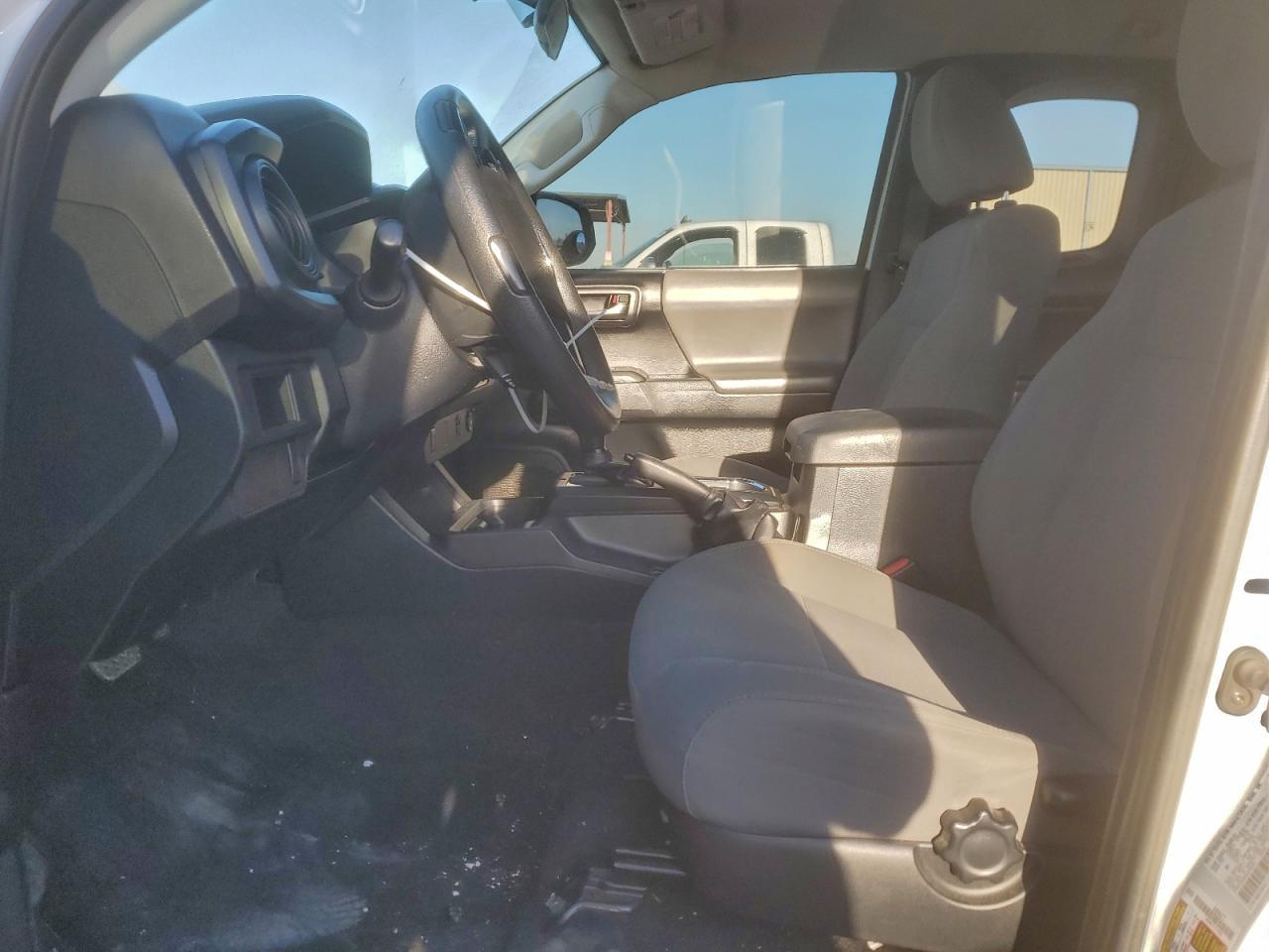 2016 Toyota Tacoma Access Cab - Фото 7