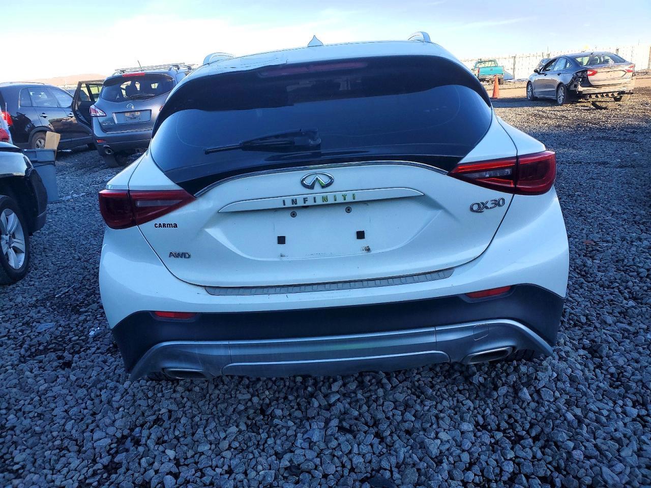 2017 Infiniti Qx30 Base - Фото 6