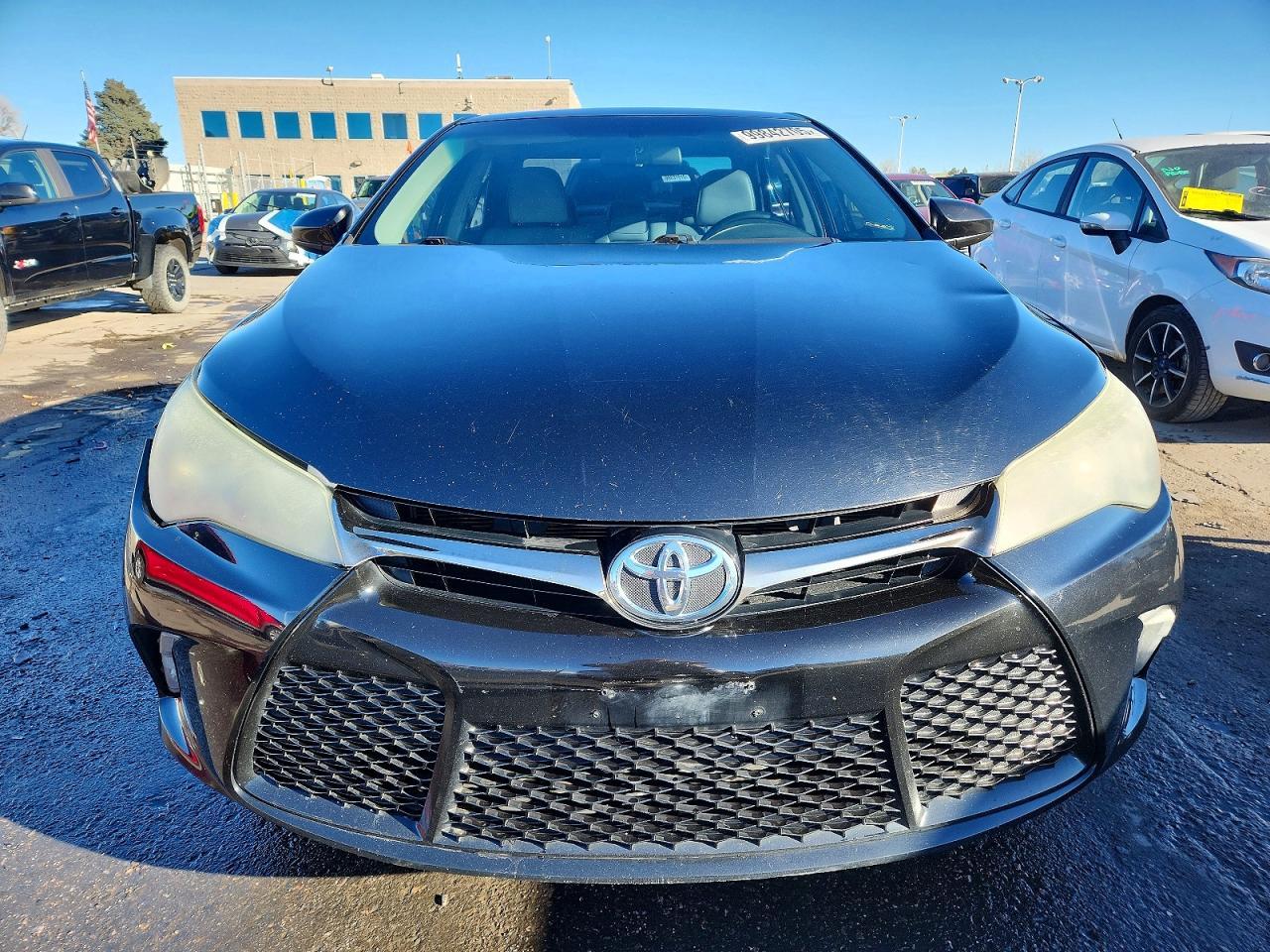 2016 Toyota Camry Se - Фото 5