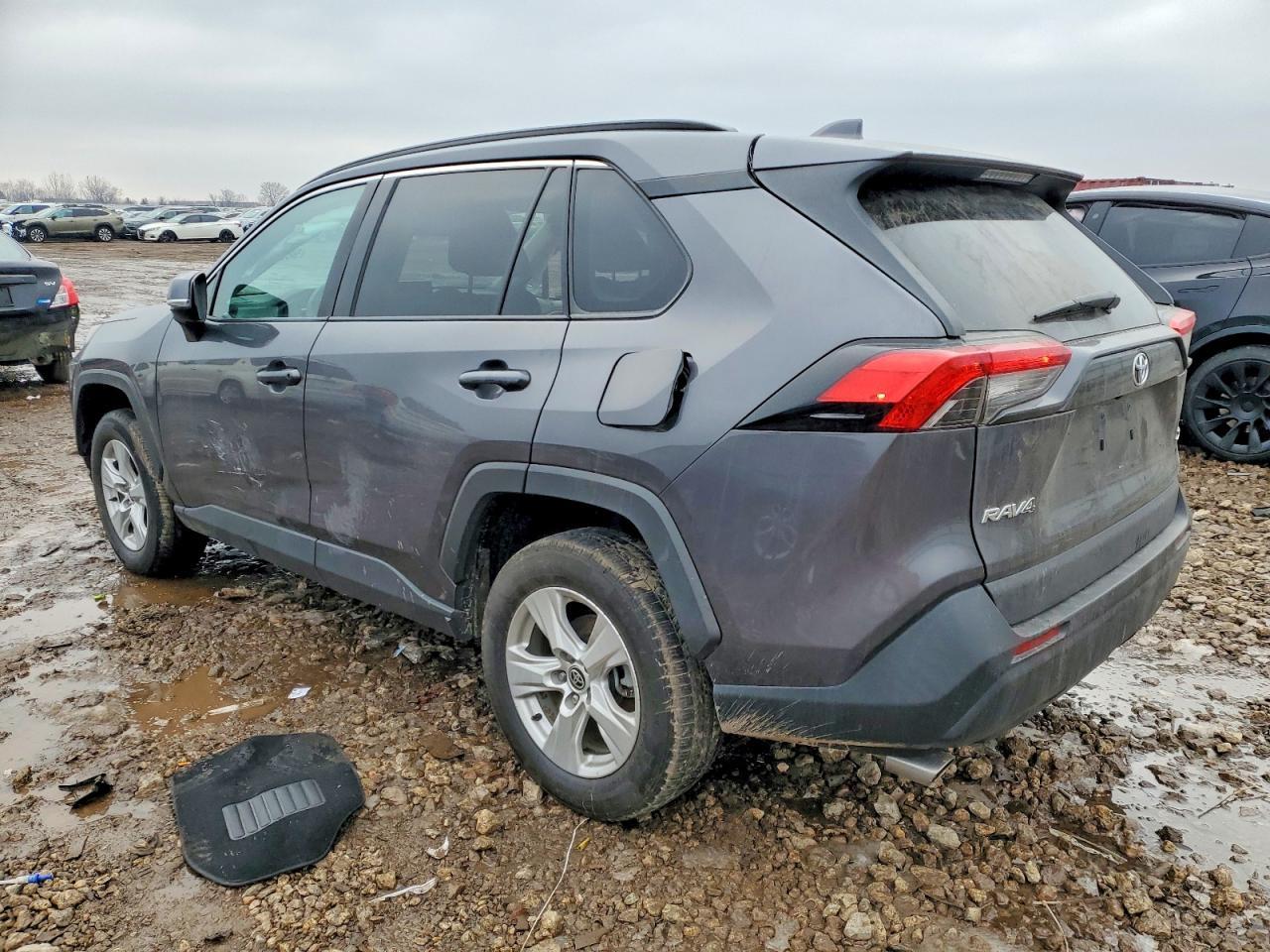 2021 Toyota Rav4 Xle - Фото 2