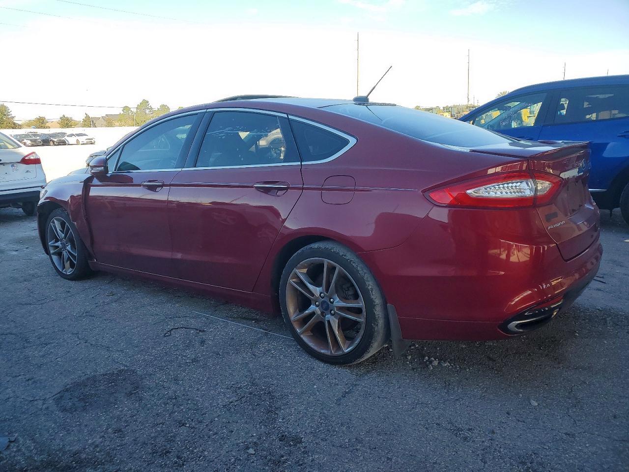 2016 Ford Fusion Titanium - Image 2