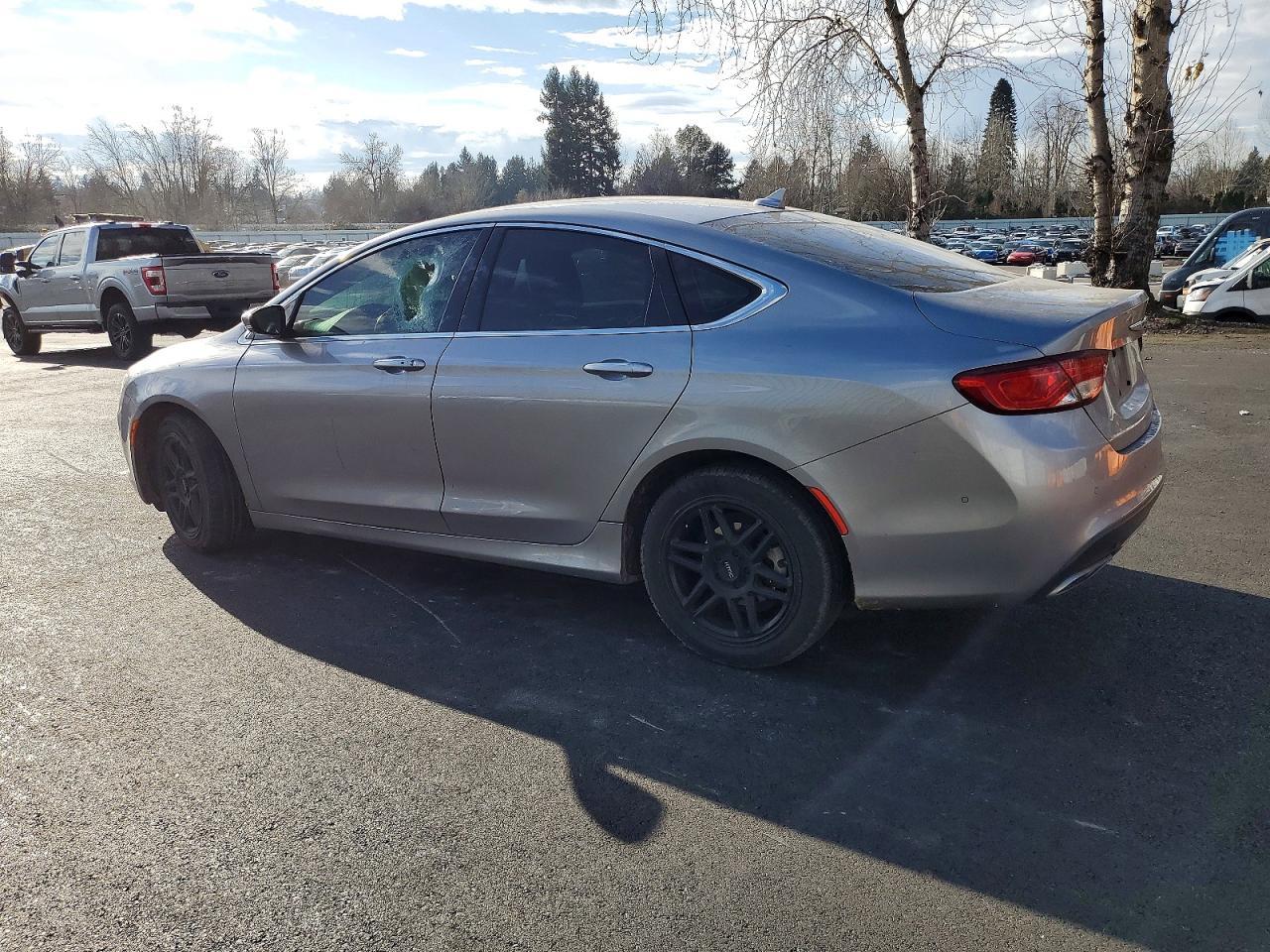 2015 Chrysler 200 C - Image 2