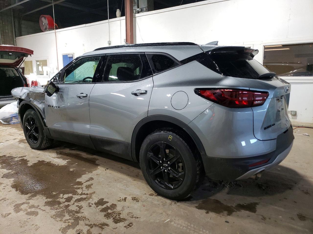 2023 Chevrolet Blazer 3Lt - Фото 2