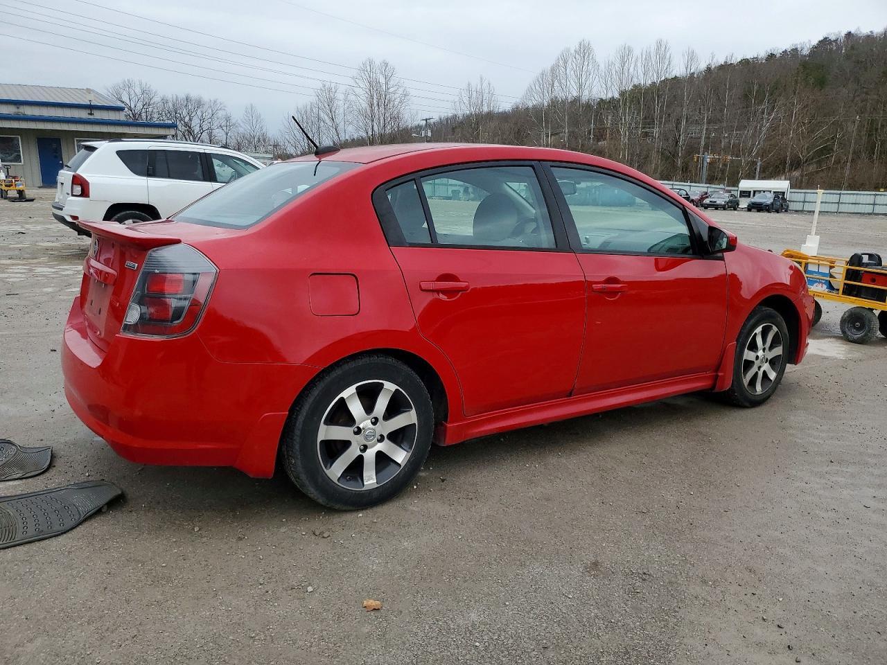 2012 Nissan Sentra 2.0 - Image 3